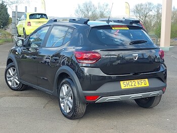 Used Dacia Sandero Stepway 2022 for sale - 78342456: Photo