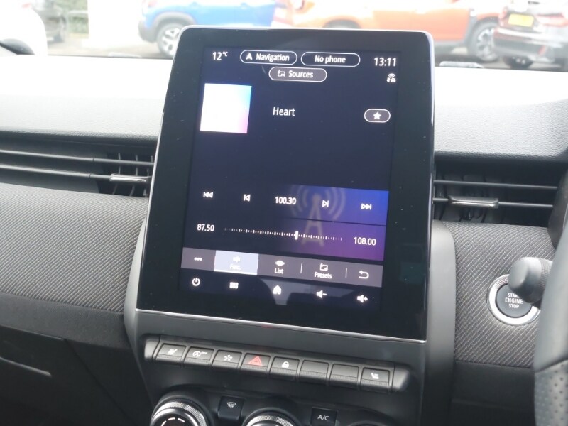 Used Renault Clio 2024 for sale - 76556559: Photo 16