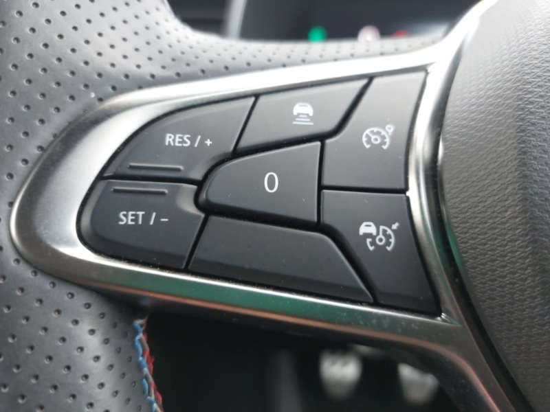 Used Renault Clio 2024 for sale - 76556559: Photo 19