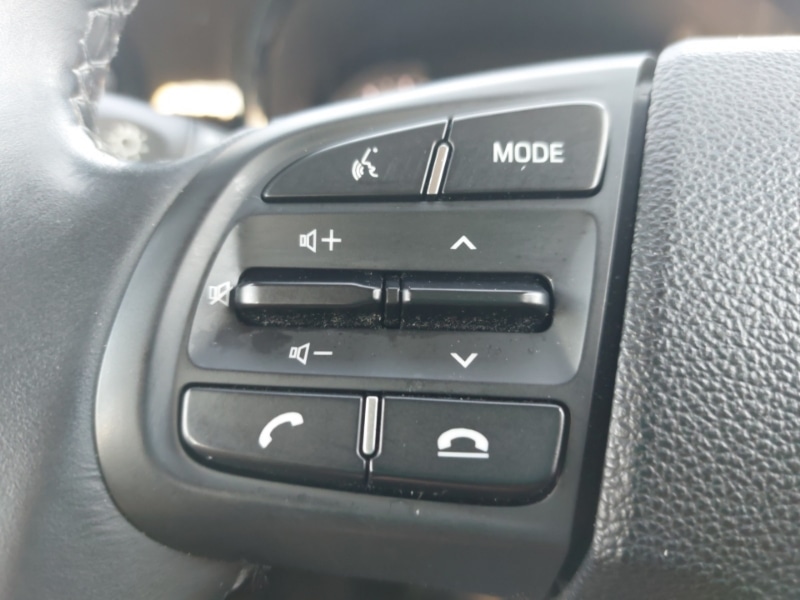 Used Hyundai i10 2023 for sale - 77777302: Photo 19