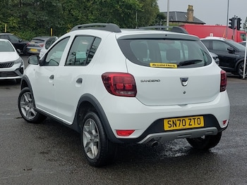 Used Dacia Sandero Stepway 2020 for sale - 79573486: Photo