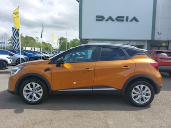 Used Renault Captur 2021 for sale - 79447790: Photo