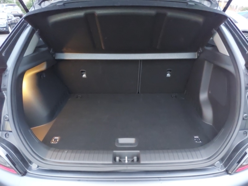 Used Hyundai KONA 2022 for sale - 76987182: Photo 8