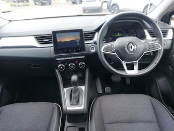 Used Renault Captur 2023 for sale - 78841896: Photo