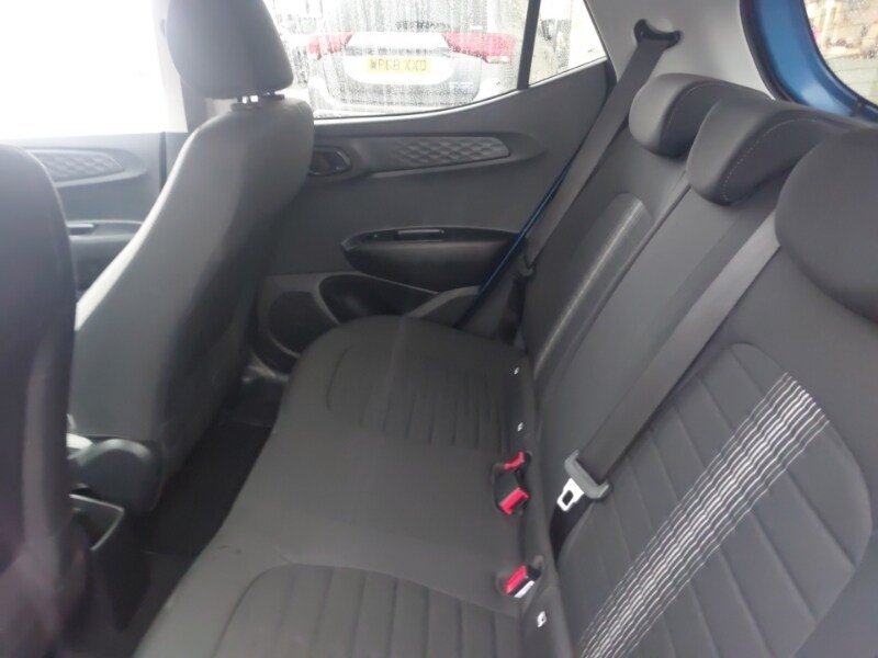 Used Hyundai i10 2022 for sale - 76478575: Photo 6
