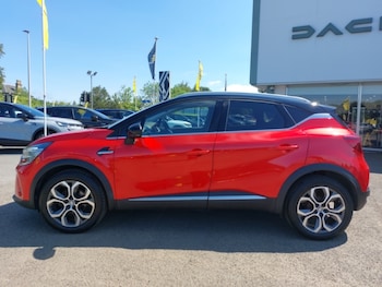 Used Renault Captur 2023 for sale - 79113158: Photo