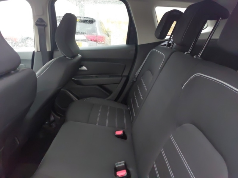 Used Dacia Duster 2023 for sale - 76484068: Photo 6