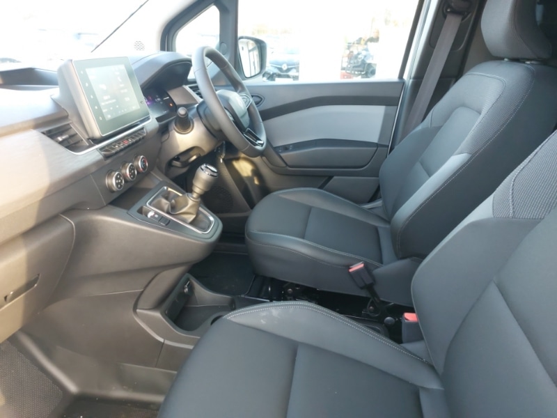 Used Renault Kangoo 2025 for sale - 76583700: Photo 5