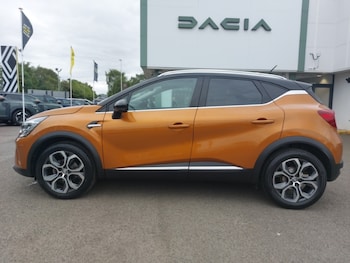 Used Renault Captur 2022 for sale - 75442288: Photo