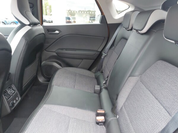 Used Renault Captur 2022 for sale - 75442288: Photo 6