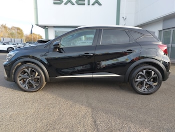 Used Renault Captur 2023 for sale - 76358891: Photo
