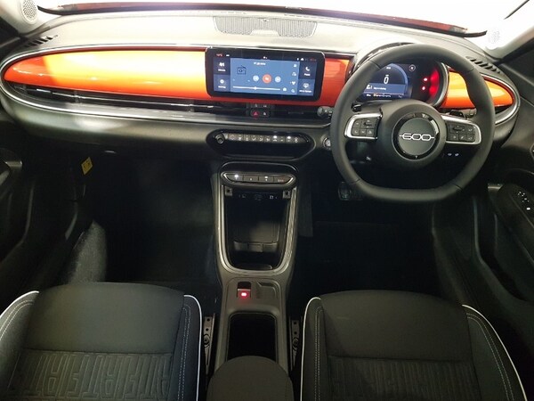 Used Fiat 600 2025 for sale - 76331916: Photo 2