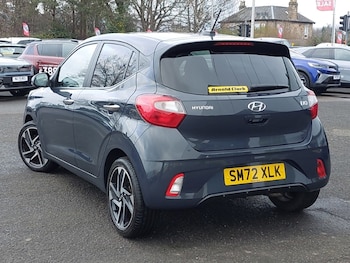 Used Hyundai i10 2023 for sale - 77371243: Photo