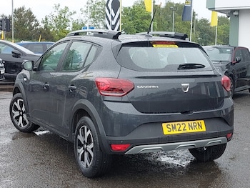 Used Dacia Sandero Stepway 2022 for sale - 78865808: Photo