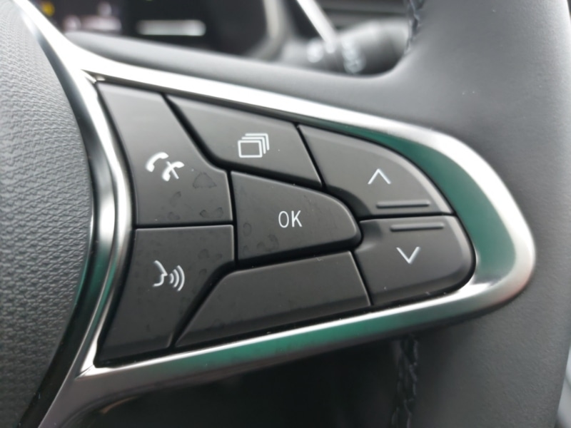 Used Renault Clio 2025 for sale - 76846958: Photo 16