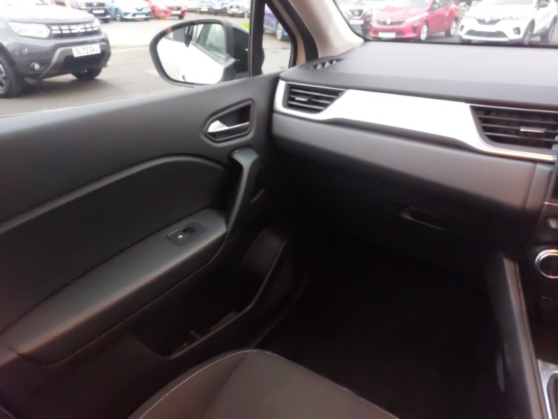 Used Renault Captur 2020 for sale - 76498280: Photo 10