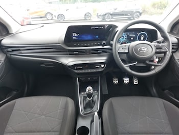 Used Hyundai BAYON 2023 for sale - 79347994: Photo