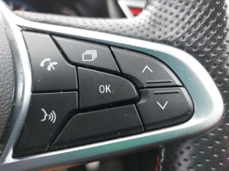 Used Renault Clio 2021 for sale - 76208310: Photo 18