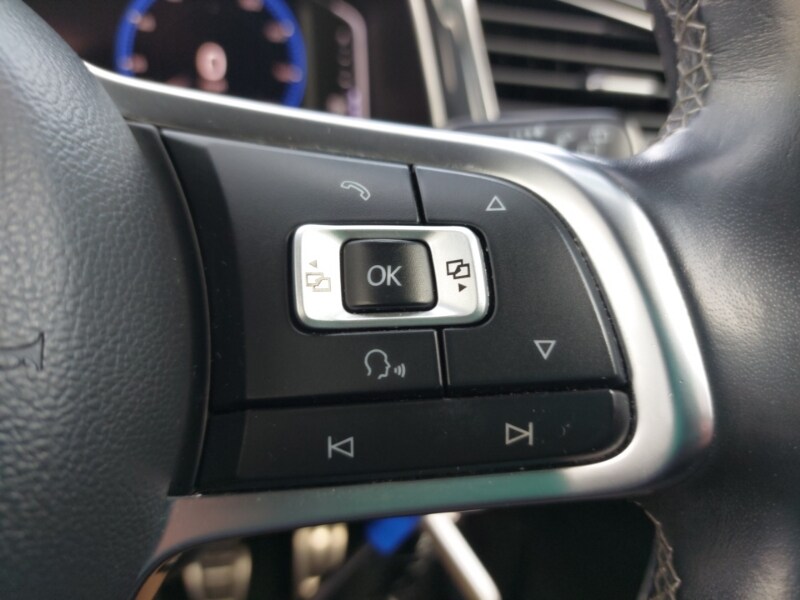 Used Volkswagen T-Roc 2018 for sale - 77605924: Photo 17