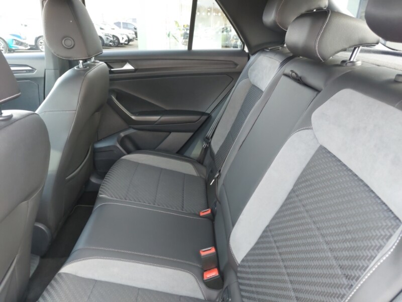 Used Volkswagen T-Roc 2018 for sale - 77605924: Photo 6