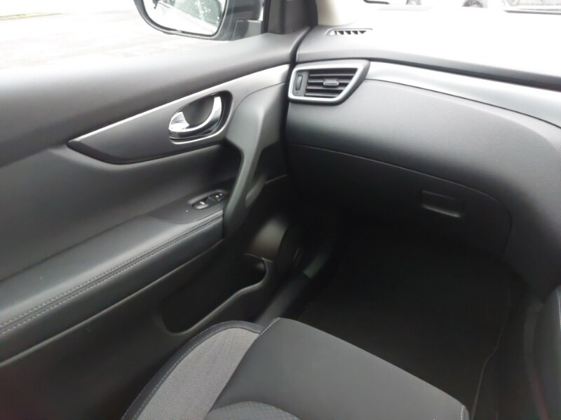 Used Nissan Qashqai 2018 for sale - 77300148: Photo 10