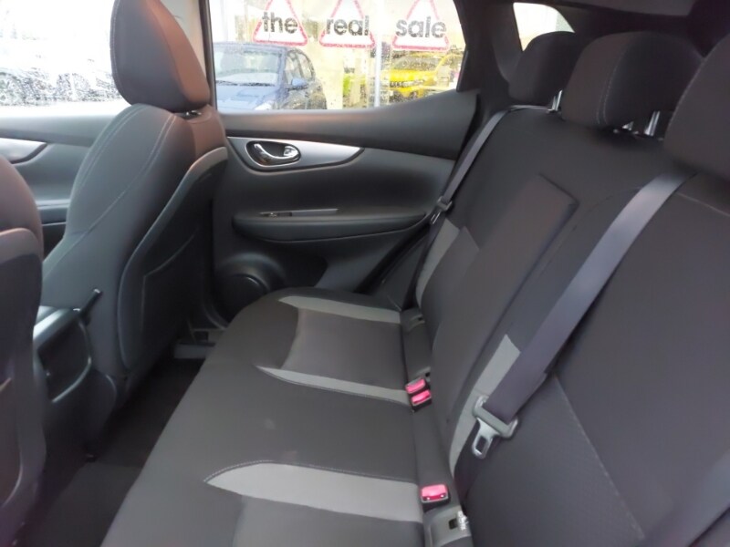 Used Nissan Qashqai 2018 for sale - 77300148: Photo 6