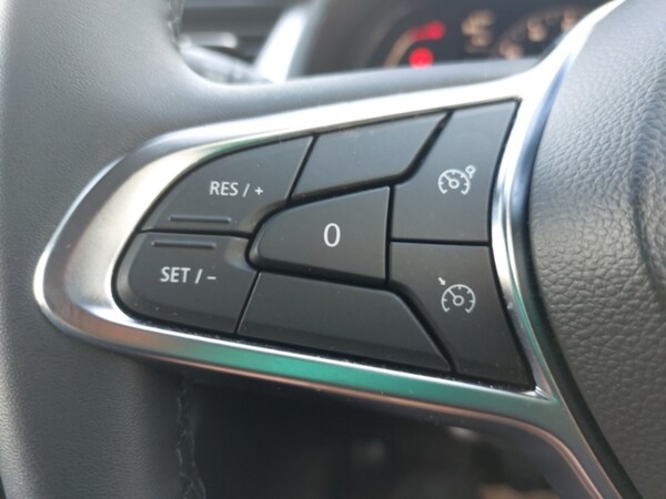 Used Renault Captur 2023 for sale - 76238301: Photo 19