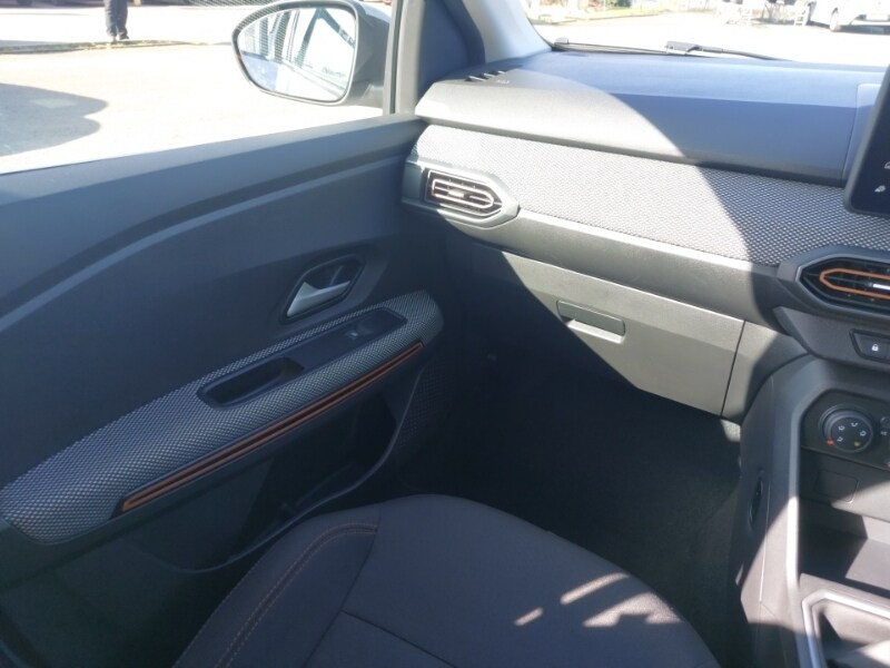 Used Dacia Sandero Stepway 2023 for sale - 77947755: Photo 10