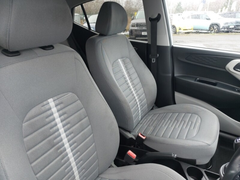 Used Hyundai i10 2023 for sale - 77761387: Photo 13