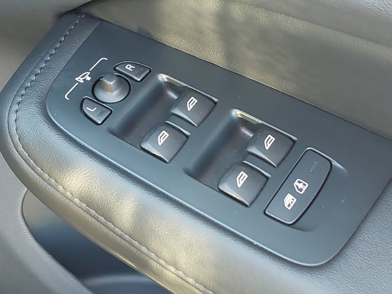 Used Volvo V60 2025 for sale - 77544341: Photo 15