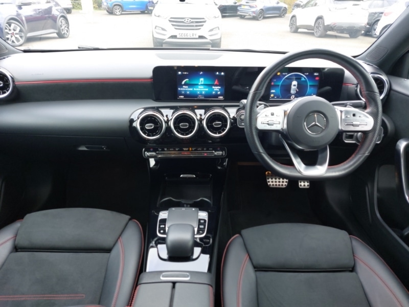 Used Mercedes-Benz A-Class 2018 for sale - 76275862: Photo 2