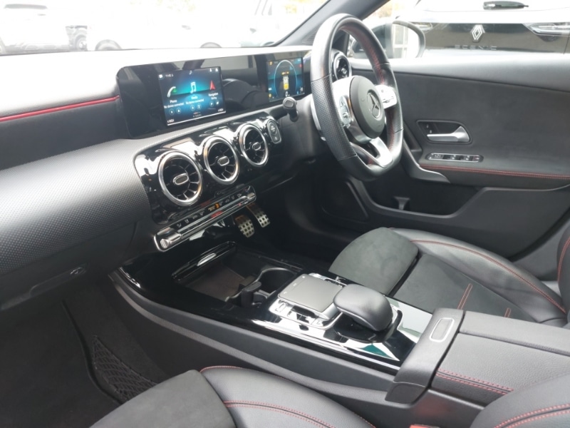 Used Mercedes-Benz A-Class 2018 for sale - 76275862: Photo 5