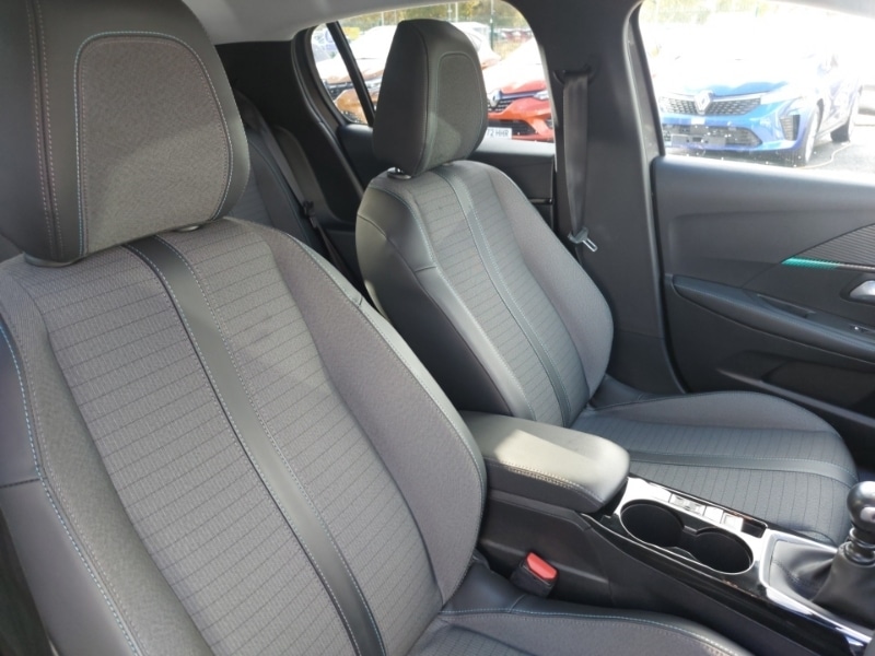 Used Peugeot 208 2021 for sale - 76403704: Photo 13