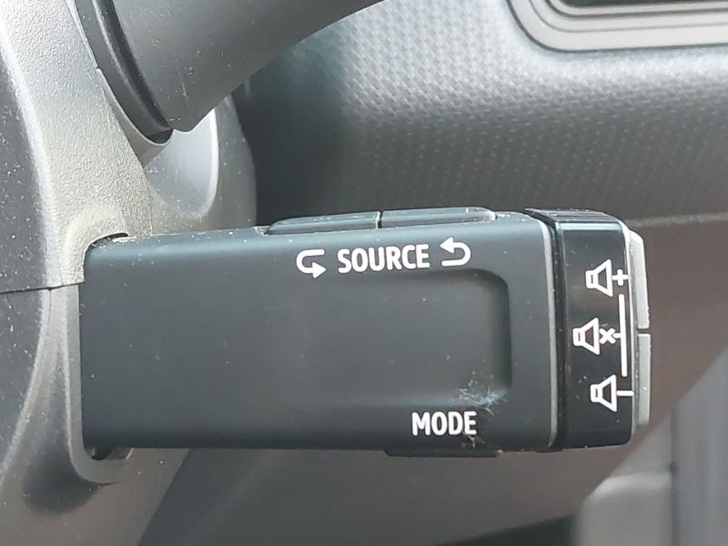 Used Renault Clio 2022 for sale - 76639497: Photo 16