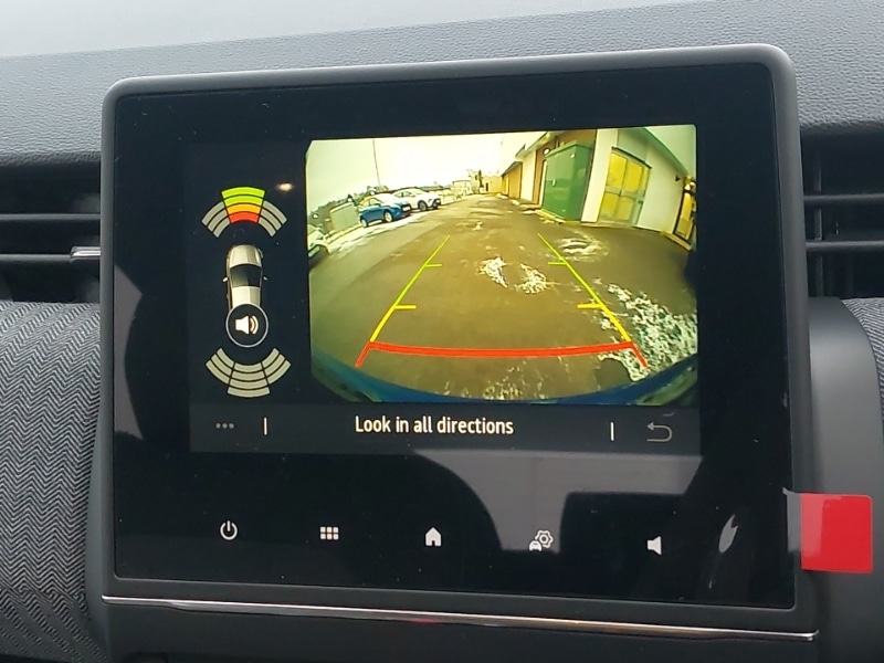 Used Renault Clio 2025 for sale - 77150351: Photo 11