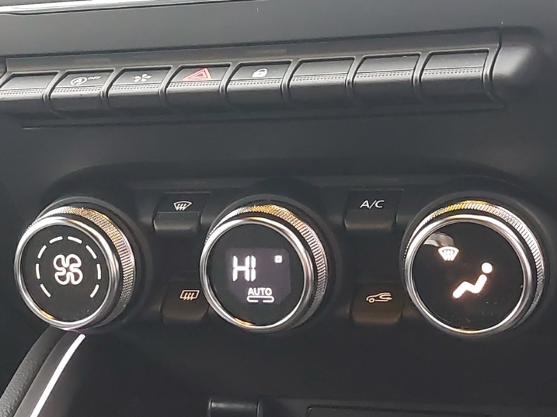 Used Renault Clio 2025 for sale - 77150351: Photo 15