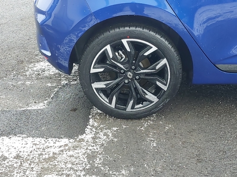 Used Renault Clio 2025 for sale - 77150351: Photo 17