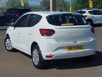 Used Dacia Sandero 2023 for sale - 78700308: Photo
