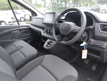 Used Renault Trafic 2026 for sale - 79214004: Photo