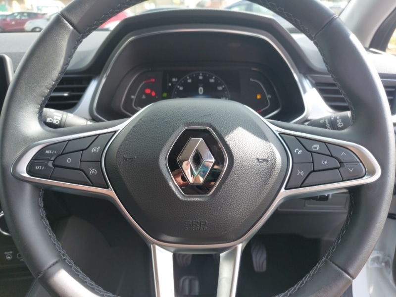 Used Renault Captur 2023 for sale - 78169733: Photo 17