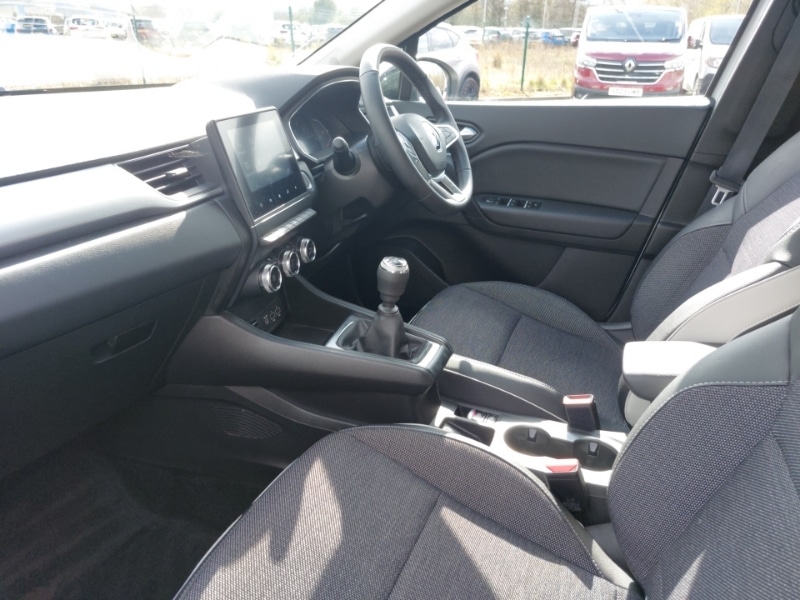 Used Renault Captur 2023 for sale - 78169733: Photo 5