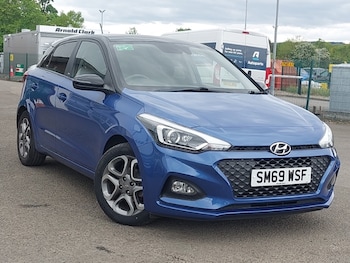 Used Hyundai i20 2020 for sale - 78600549: Photo