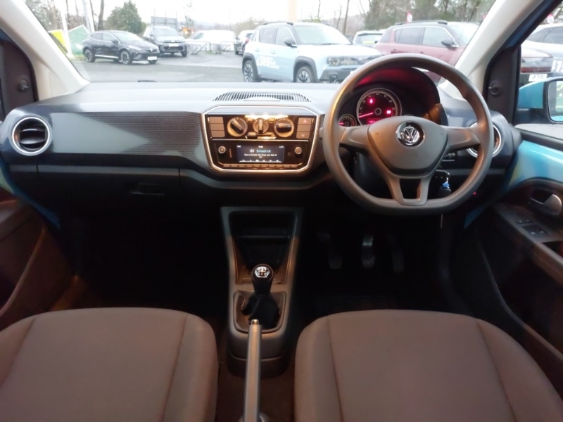 Used Volkswagen up! 2018 for sale - 77343328: Photo 2