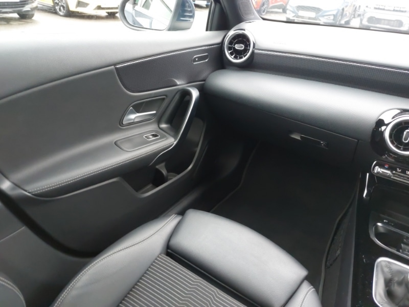 Used Mercedes-Benz A-Class 2019 for sale - 76369749: Photo 10