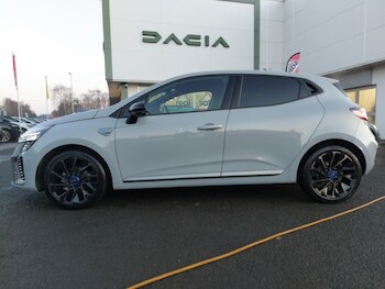 Used Renault Clio 2025 for sale - 77265719: Photo