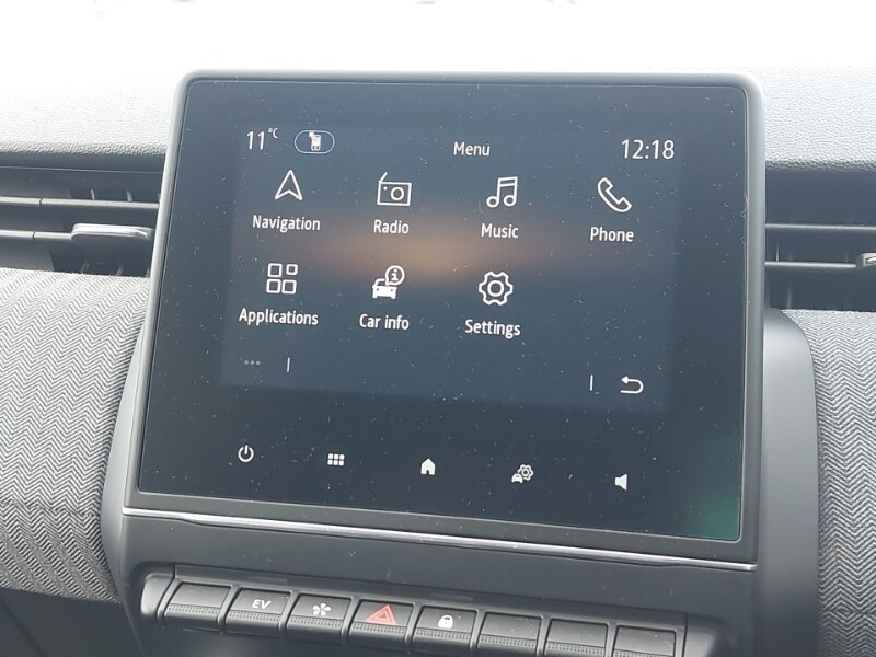 Used Renault Clio 2025 for sale - 77690028: Photo 15