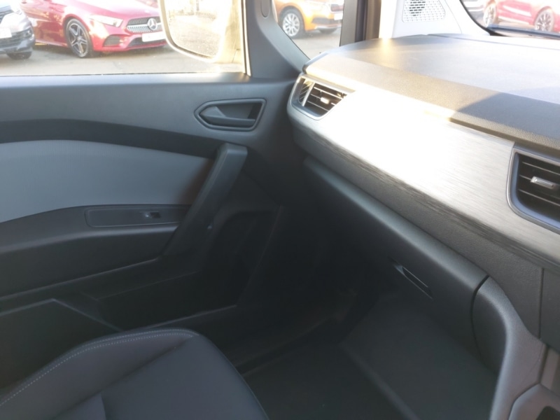 Used Renault Kangoo 2025 for sale - 76583703: Photo 11