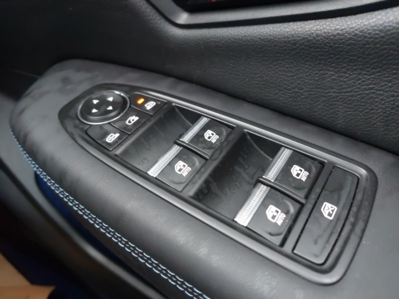 Used Renault Scenic E-Tech 2025 for sale - 76172219: Photo 17