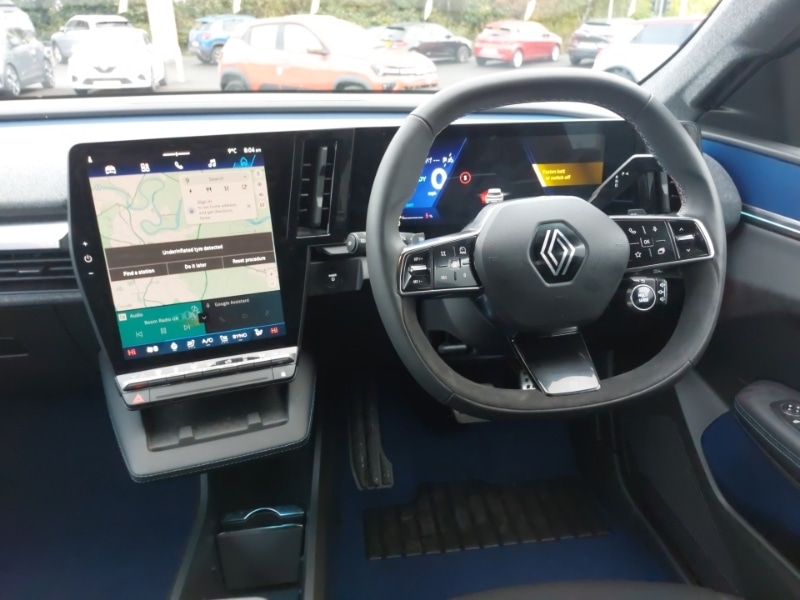 Used Renault Scenic E-Tech 2025 for sale - 76172219: Photo 7