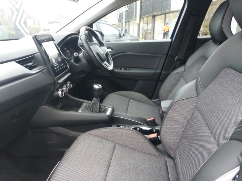 Used Renault Captur 2020 for sale - 76779641: Photo 5